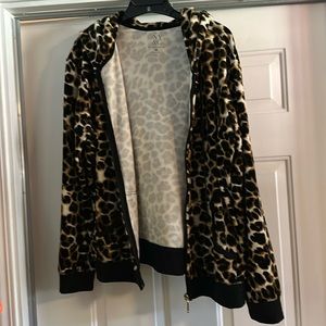 Hooded sweater- Zip up